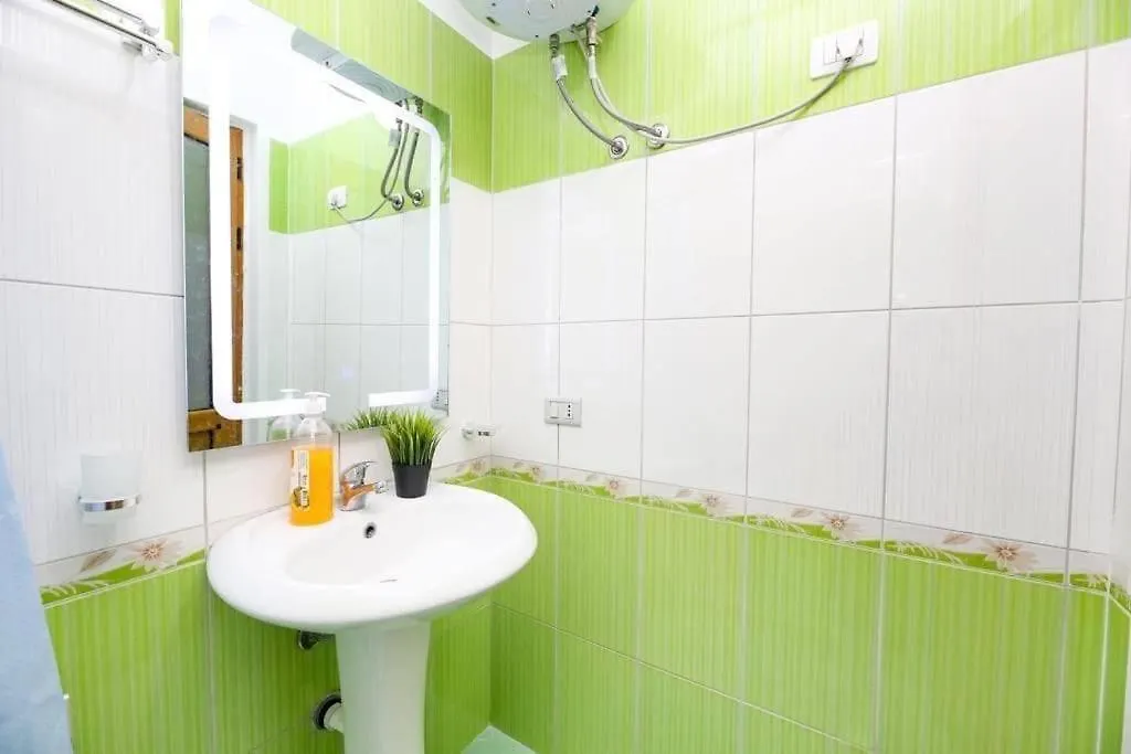 Cozy Central Apartment Vlore
